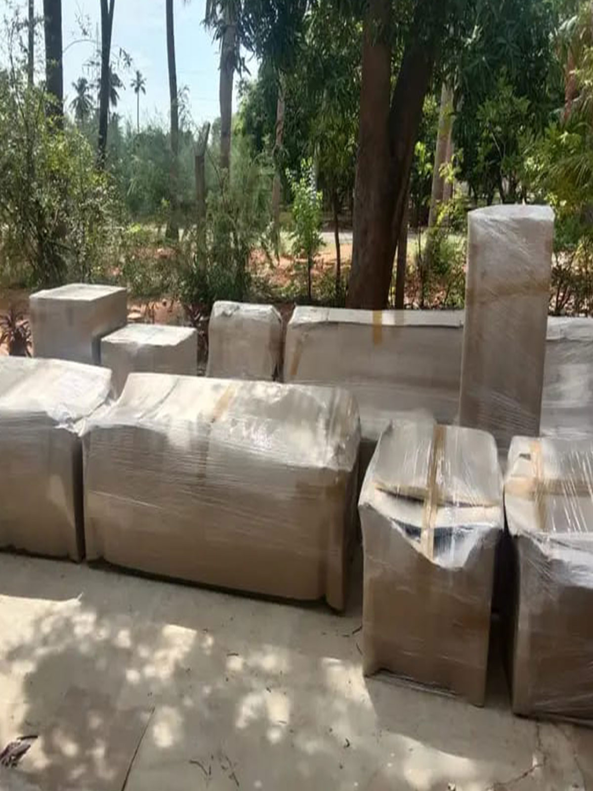 MUGUNTHA PACKERS AND MOVERS